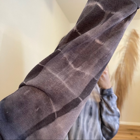 MRSALLIEXO— SOLD OUT - Picture 5 of 6